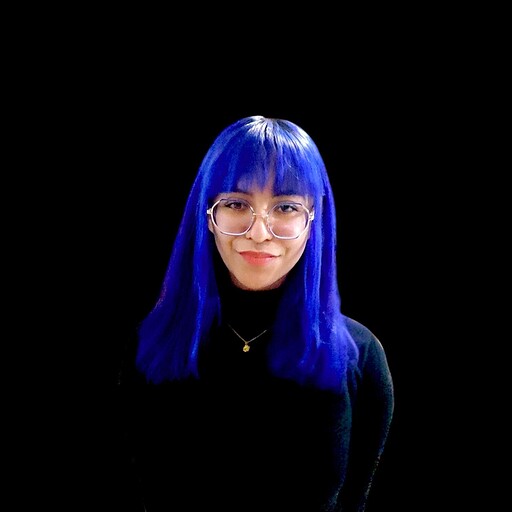 Fotografía de perfil de Angelline Luna